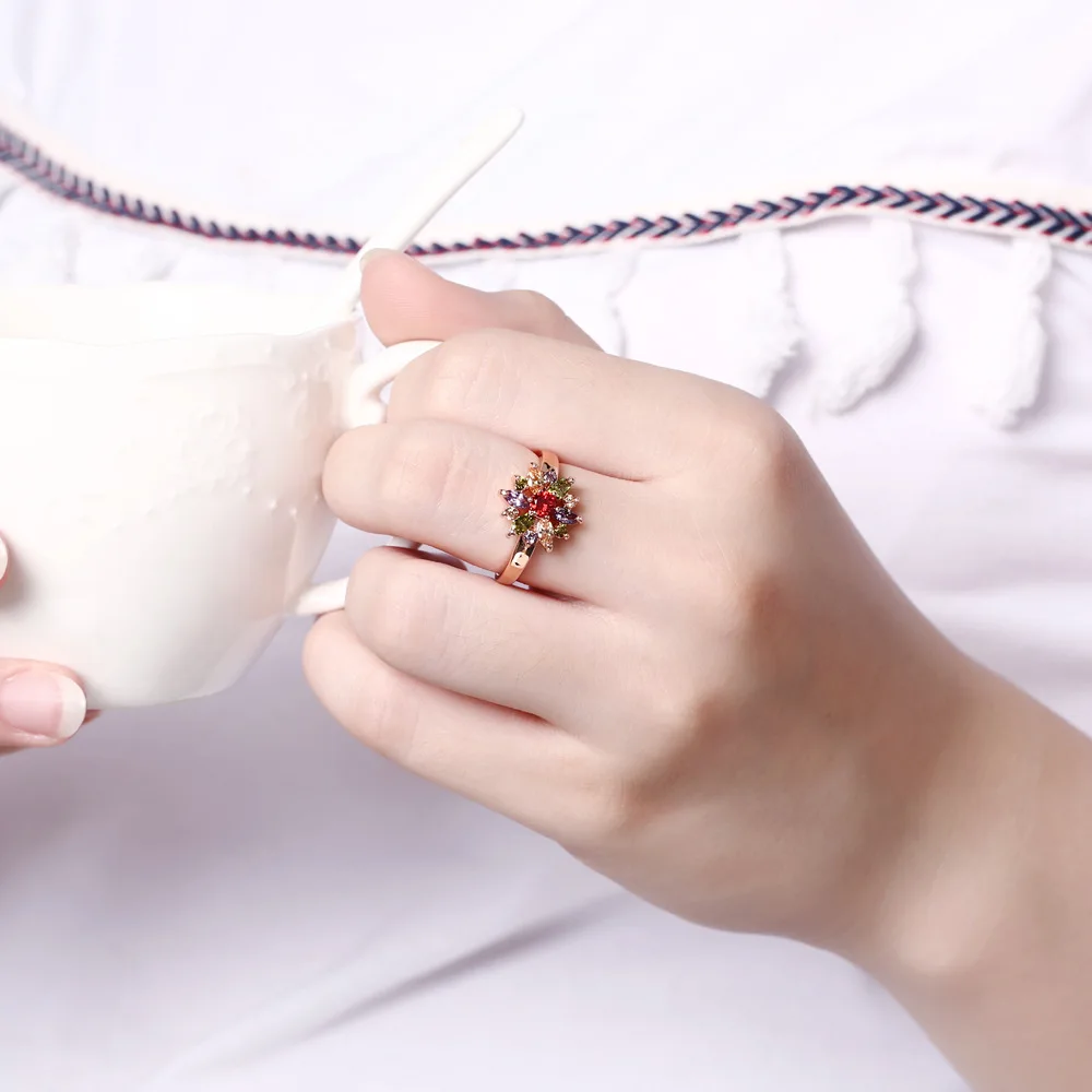  Cheap Elegant Woman Jewelry Sun Flower Zircon Engagement Finger