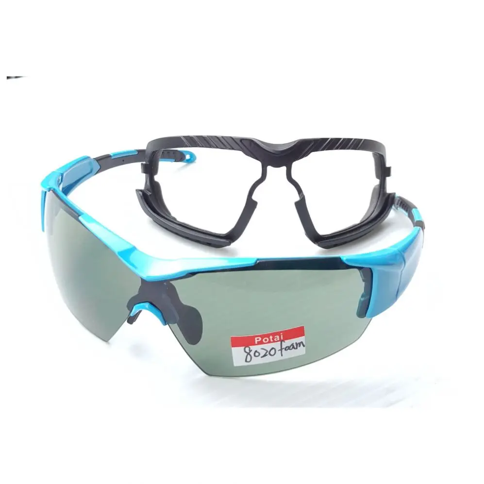 3D Glasses for Watching Movies Playing Games with Polarized Lens