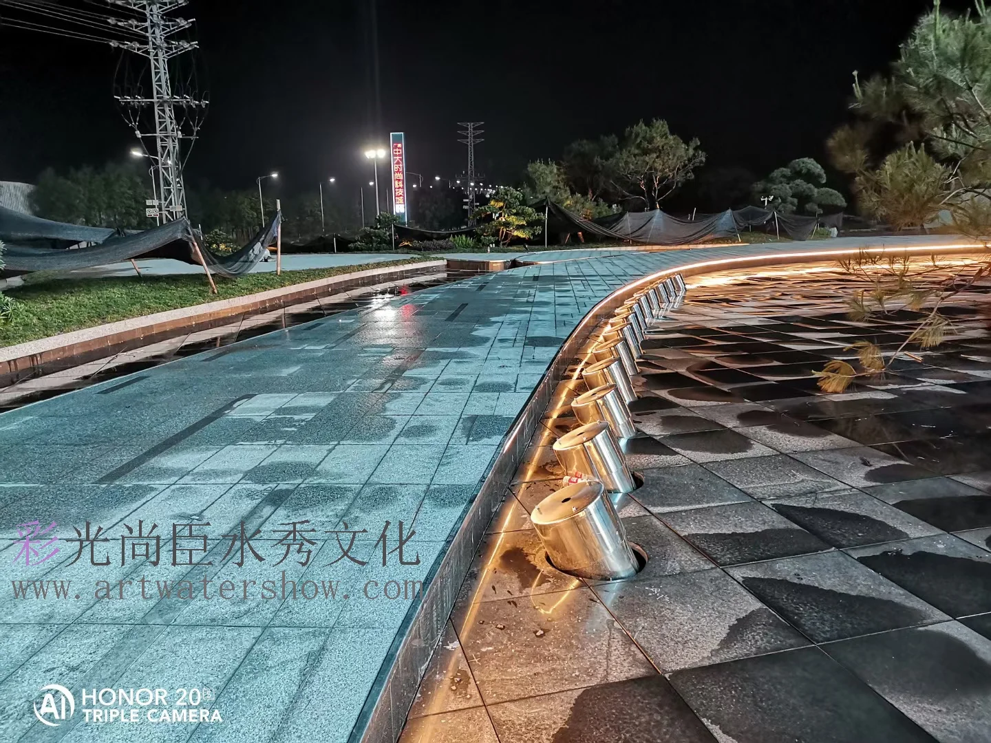 Parabolic Shapes Music Fountain Outdoor RGB LED Light Laminar Water Jet Water Fountain Jumping Flowing Fountain