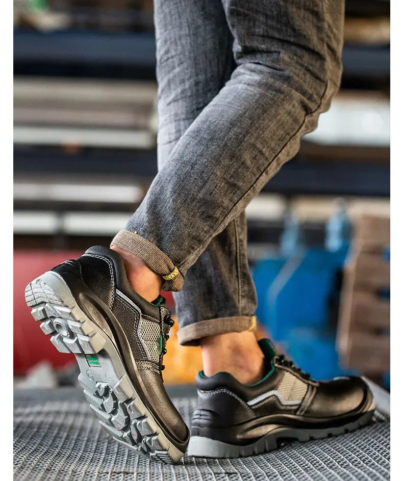 Dropshipping fashion 2022 anti hit anti stab insulation shoes men work safety shoes