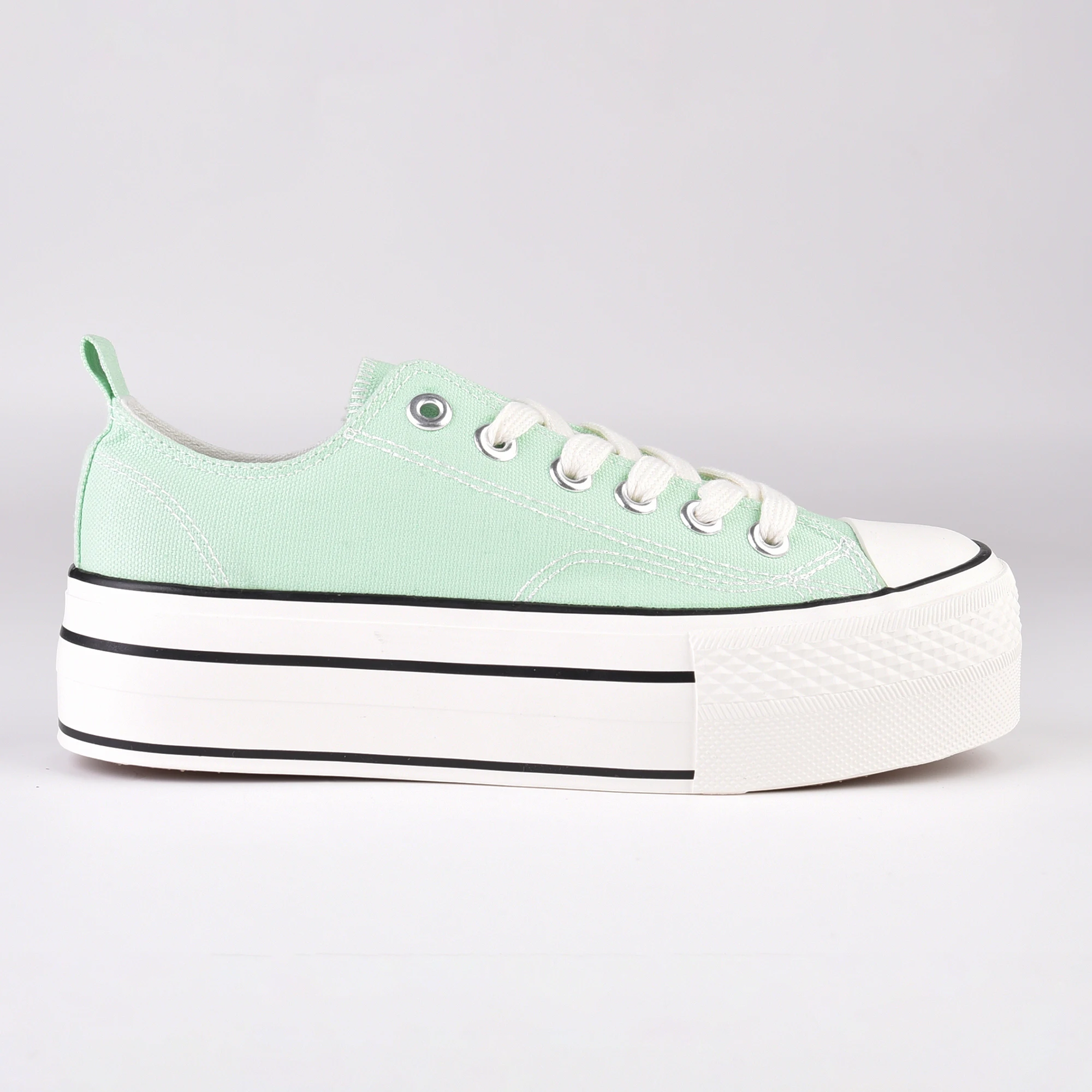 
Wholesale women girl casual Sneakers cheapest high quality Flat Vulcanized Canvas Sports Shoes 