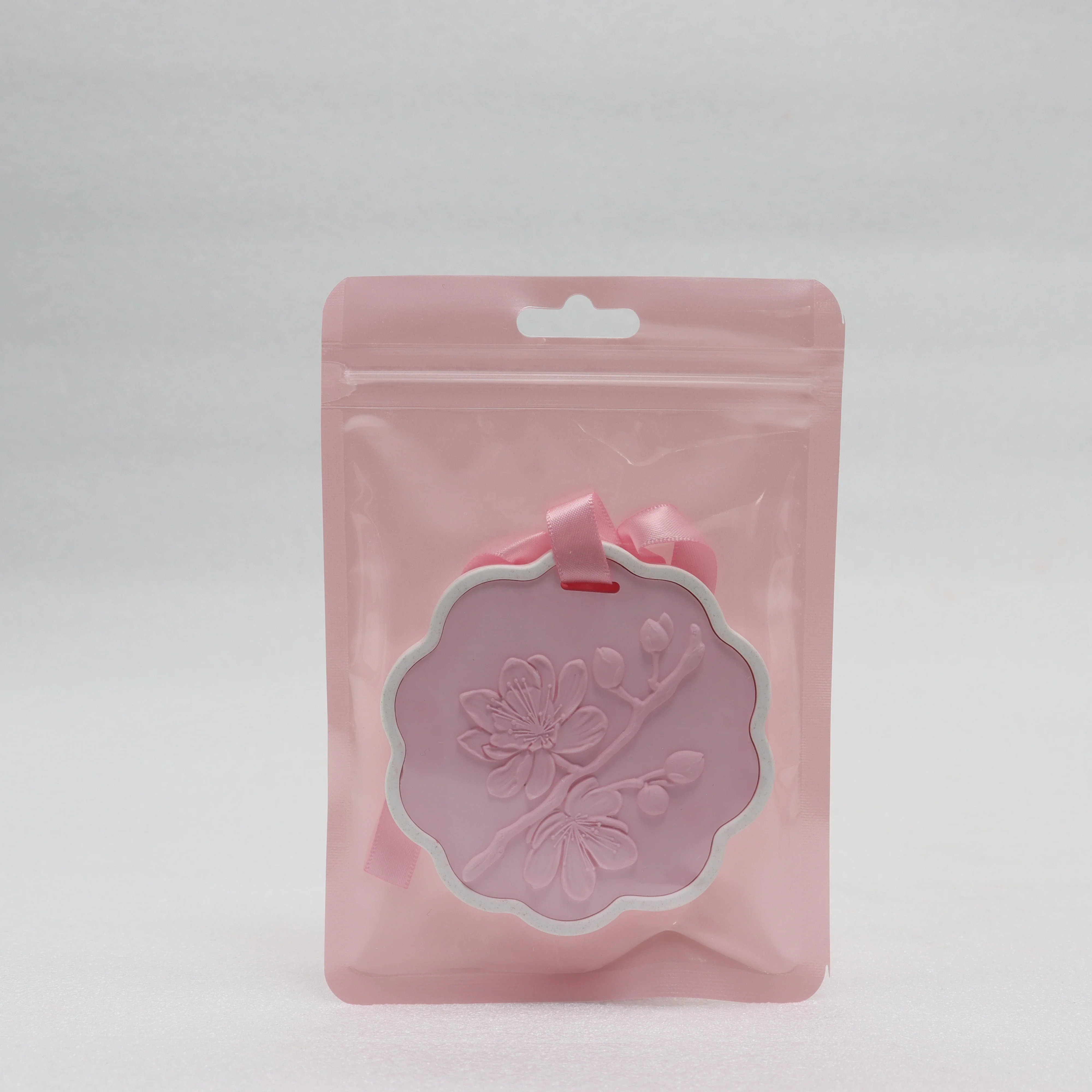 Novelty Ceramic Flower Shaped Gift Home Car Air Freshener Hanging Scented Aroma Fragrance Oil Stone Diffuser