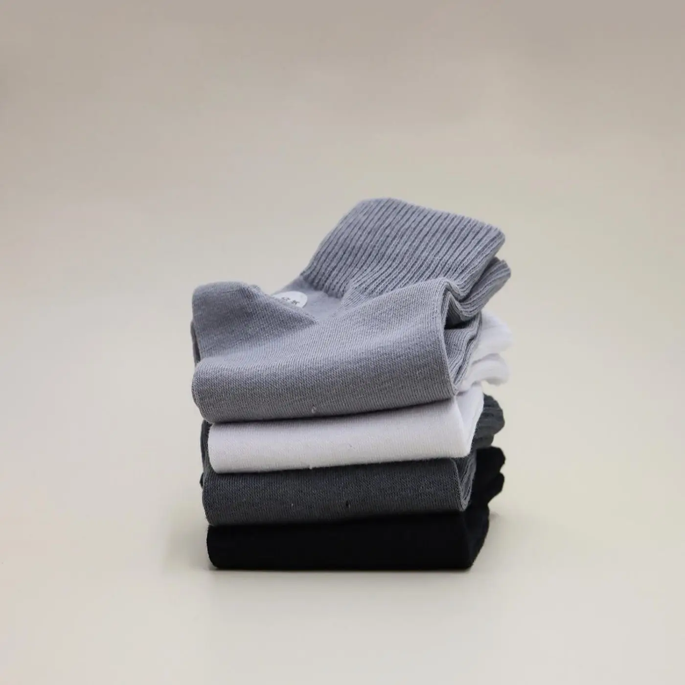 Wholesale from china fashionable knitted men 100% cotton black sport sock