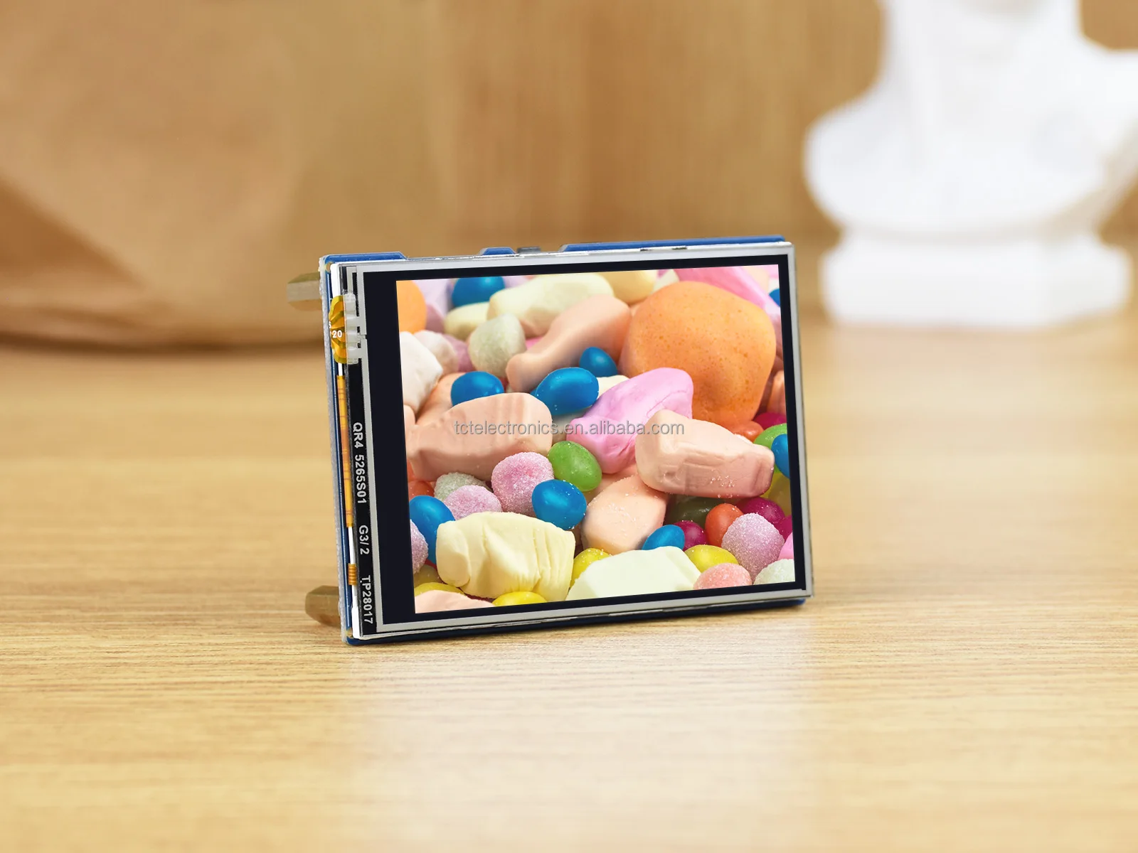 2.8 inch Pico display screen 262K color LCD module 320 x 240 pixel SPI communication