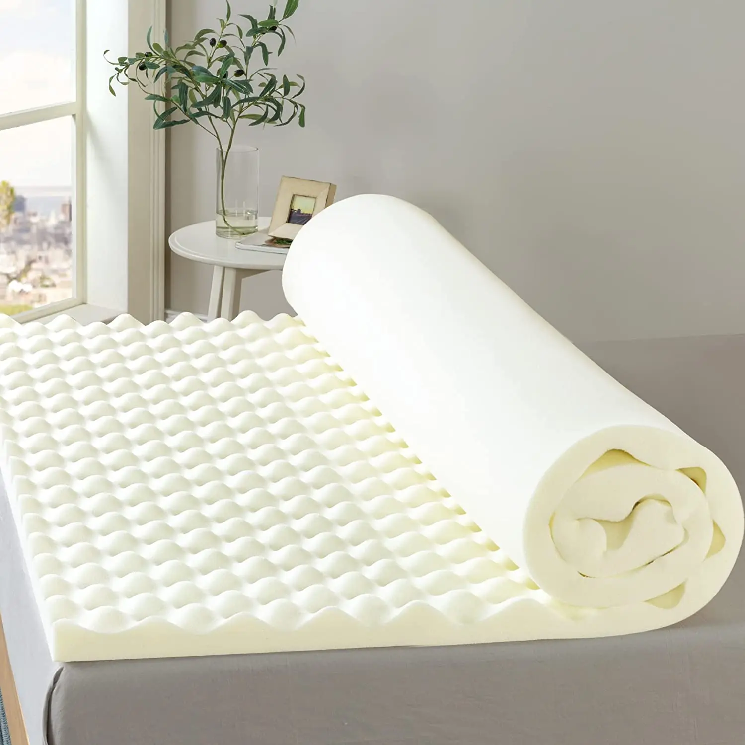 Egg Crate Mattress Topper Convoluted Foam for Pressure Sores and Pain Relief
