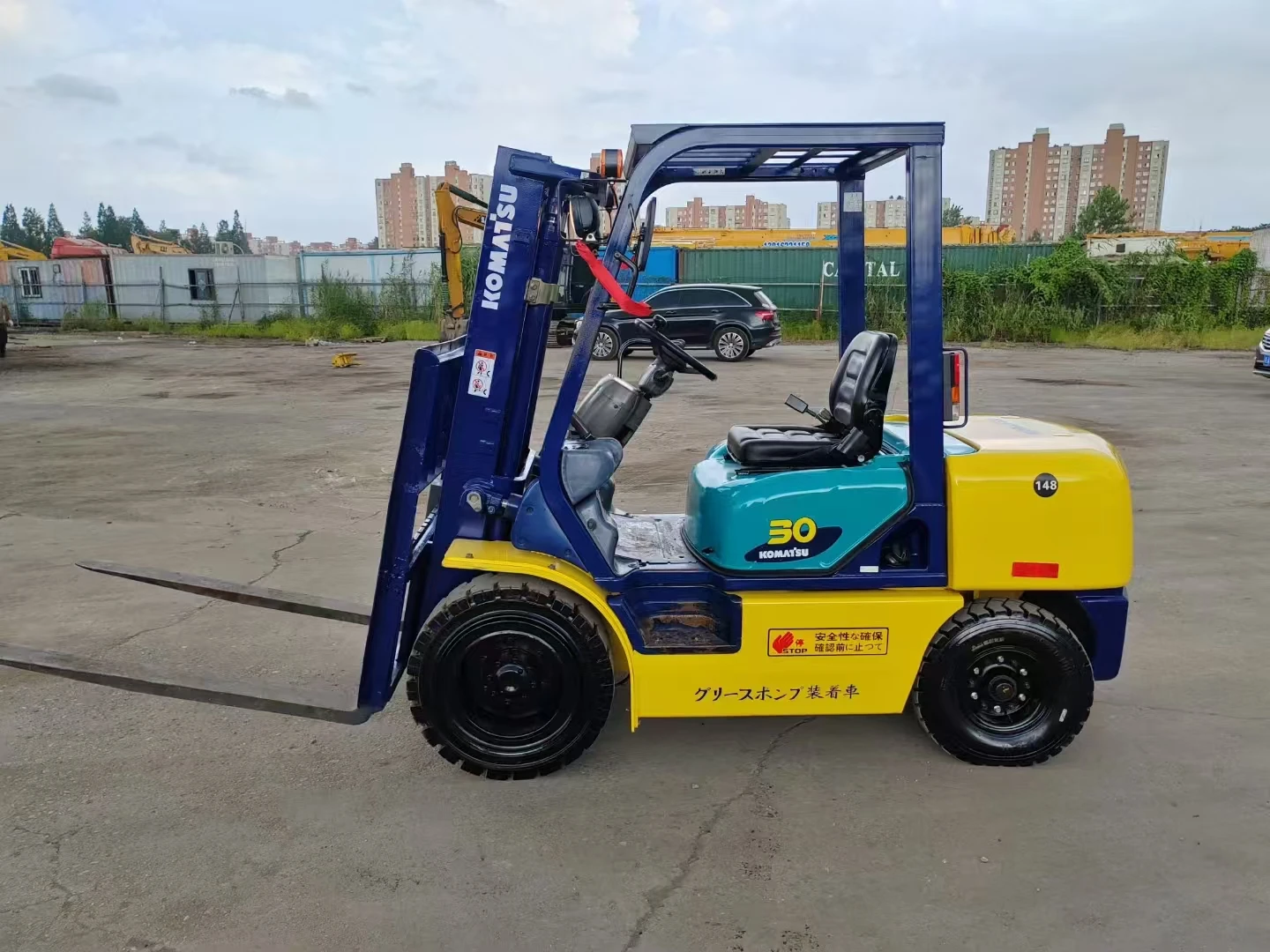Used Forklift 3ton Fd30 KOMATSU fd30 Tcm Diesel Forklift in good condition and fine appearance second hand sell at cheap price