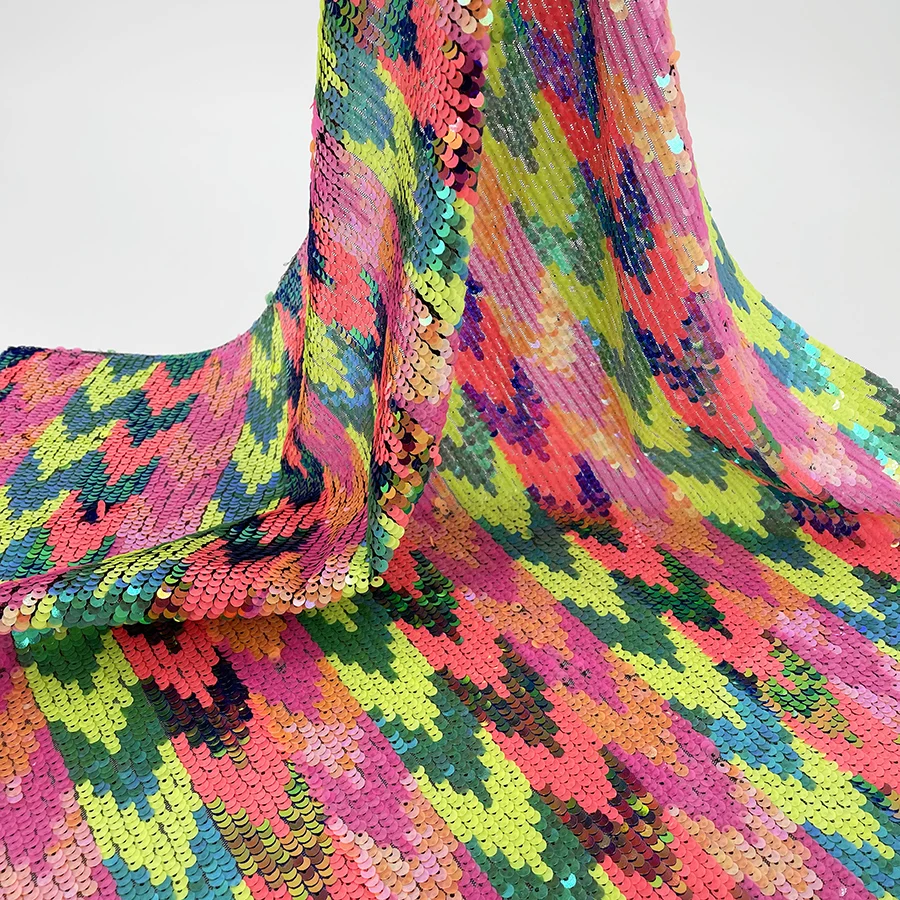 New Fashion knit fabric 100% polyester embroidery sequin mesh fabric