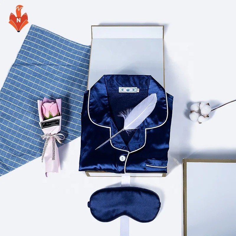 A024C OEM pajama and mask feather christmas valentine women gift set in box