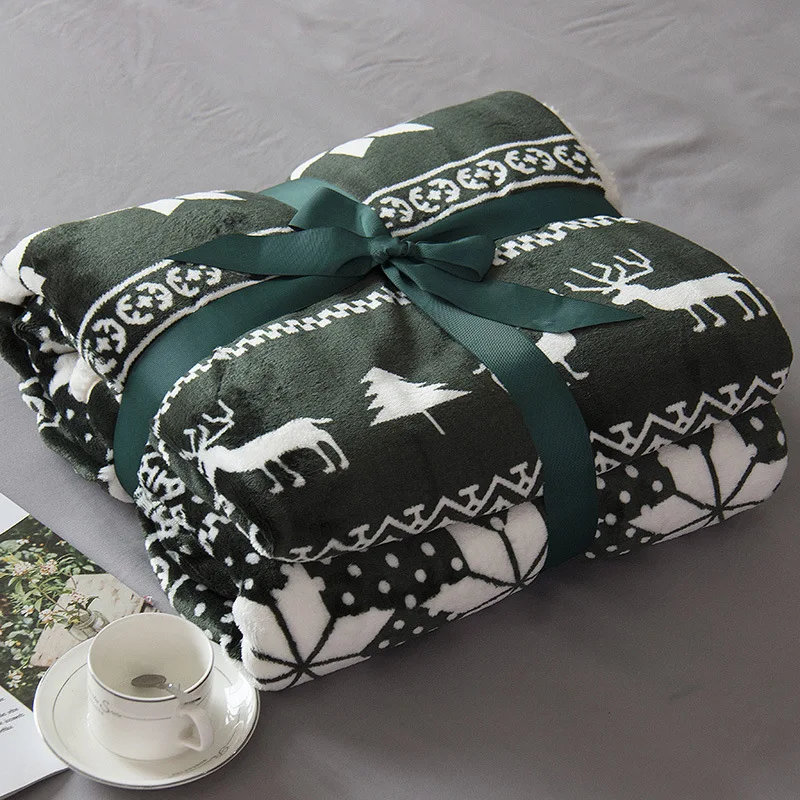 100% Polyester woolen Fleece Christmas Snowflake Reindeer Throw Blanket Christmas Blanket for gifts