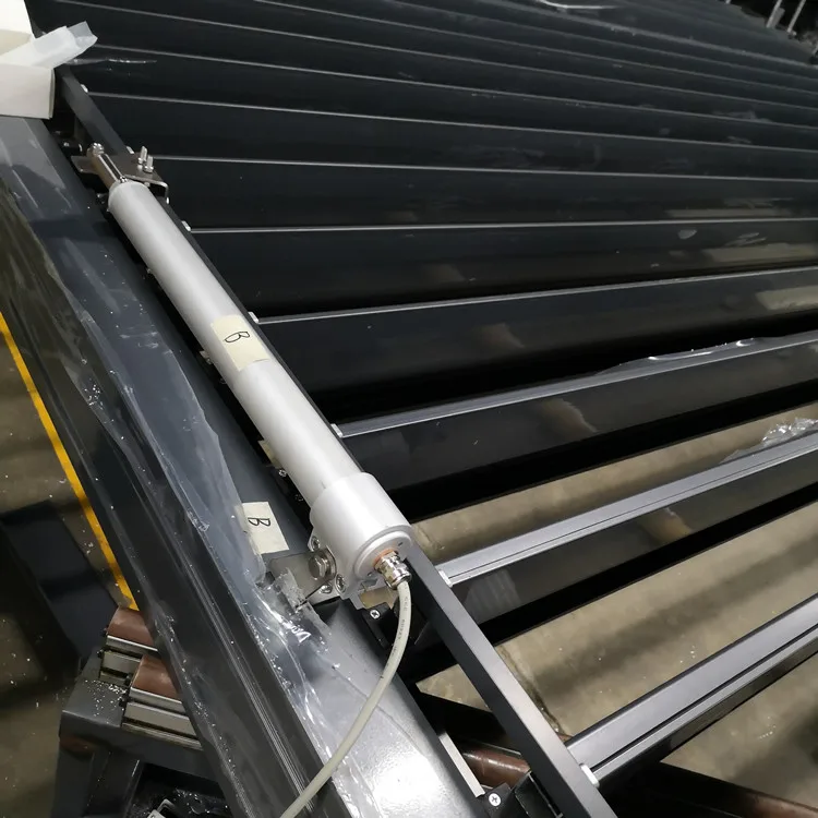 Factory Manufacture Electrical Roller Blind Bracket Tubular Motor Accessories Metal Made in China Christmas Standard Traditional