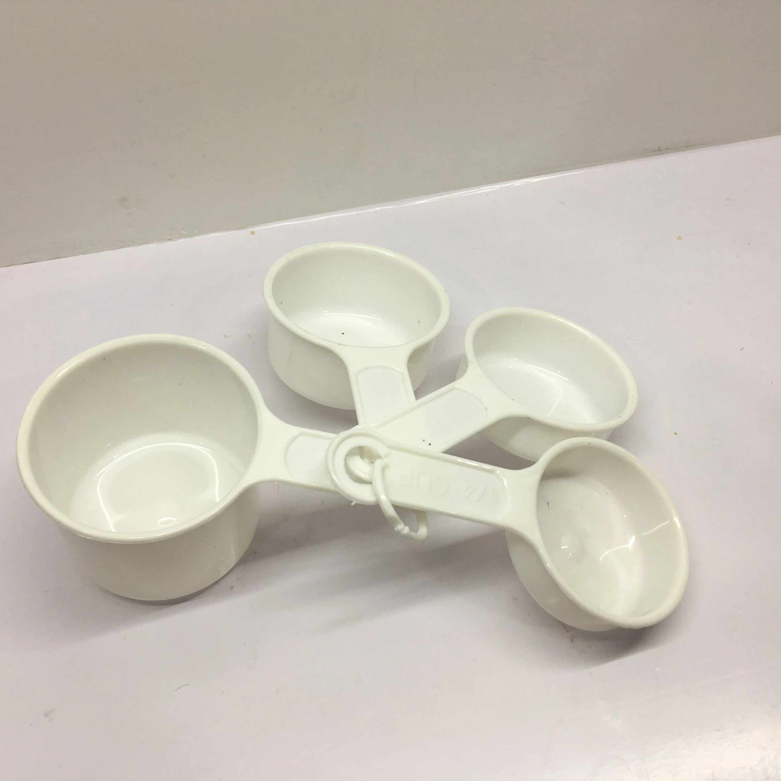 Promotion 4 Piece Measuring Spoon Cup Set Wholesale Plastic Measuring Cups For Powder Or Liquid