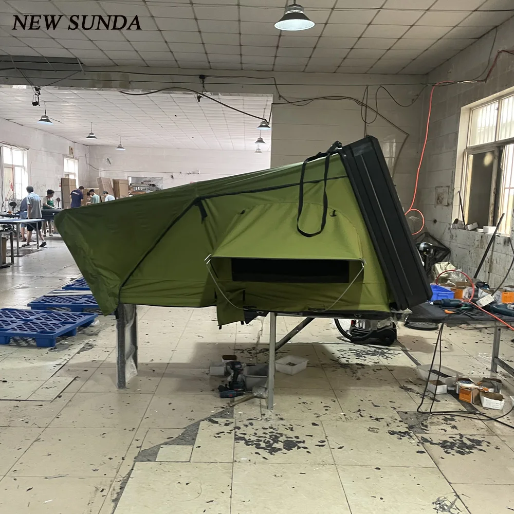 Customized Car Roof Top Tent Outdoor Folding Camping Truck Rooftop Tent for SUV Pickup Trailer with Aluminum Hard Shell Cover