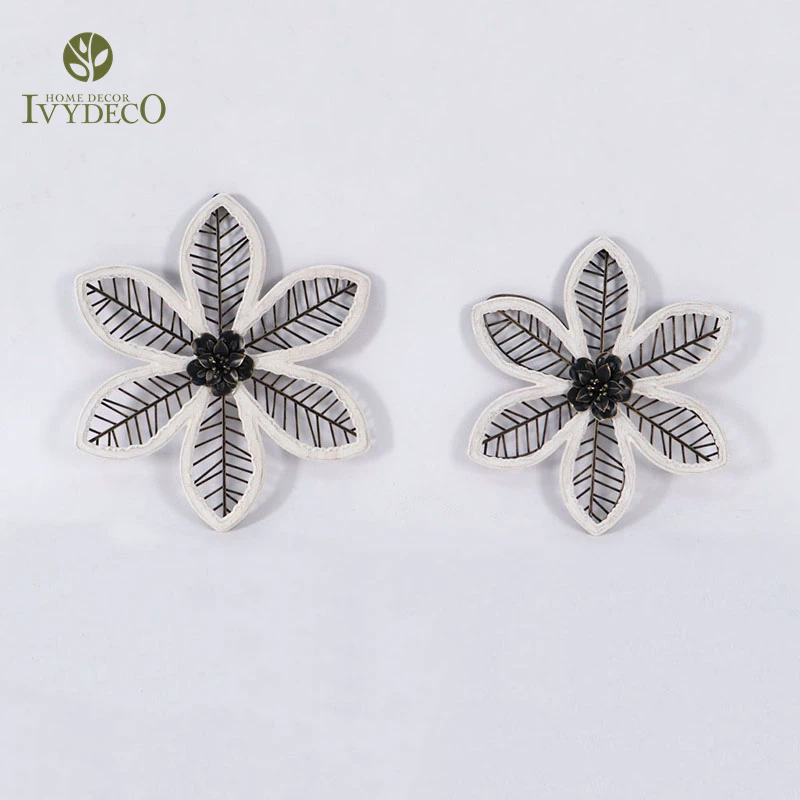 IVYDECO Best Gift Creative Metal Decoration Wall Wood Carved Art Hanging