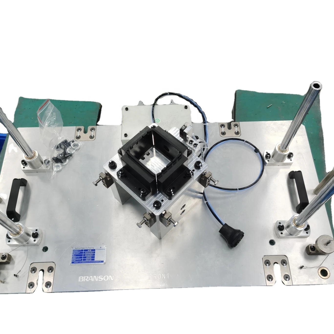 Customized Vibration & friction welding tooling for plastic tank for car breaking system