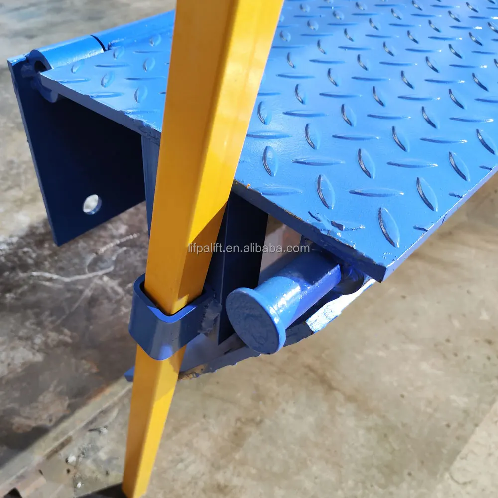 6000kg Manual Mechanical Edge of Dock Leveler