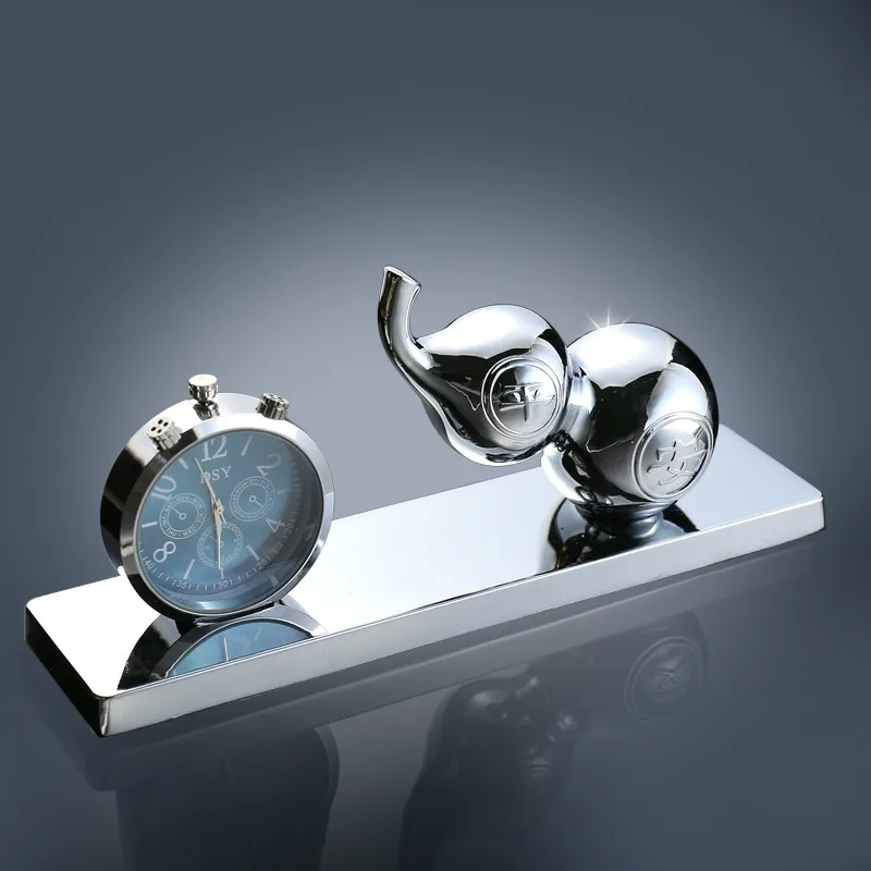 Creative New Car Interior Decoration Supplies Kirsite Gold Sliver Horse Leopard Car Watch Perfume Seat Holder Ornaments