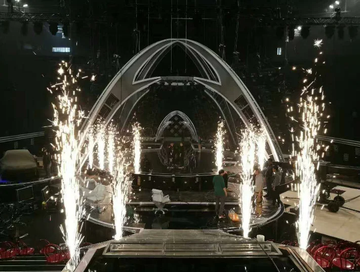 Stage Equipment Cold Spark Machine With Case Cold Fireworks Sparkler Machine 600w for Stage