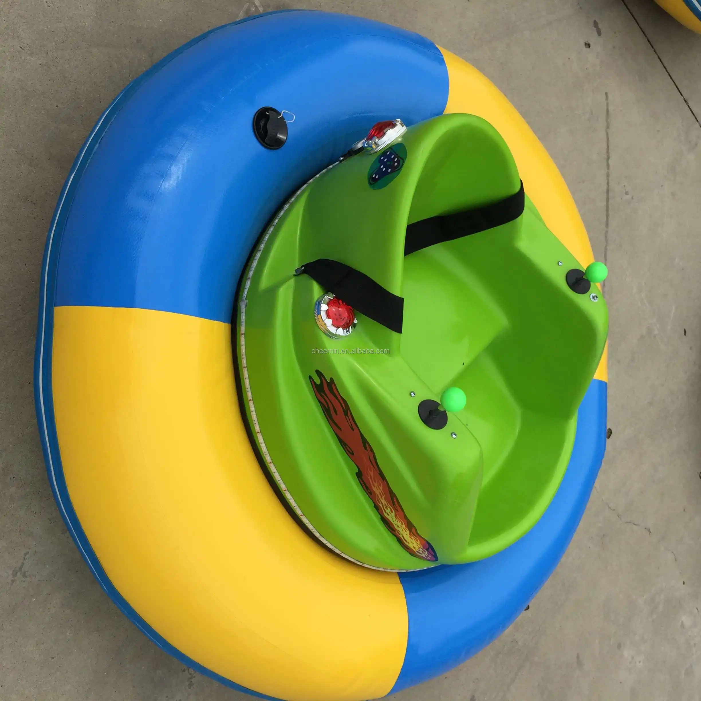 Kids Electric Ride On Cars Vehicle Toys 360 Spin battery inflatable Bumper Car