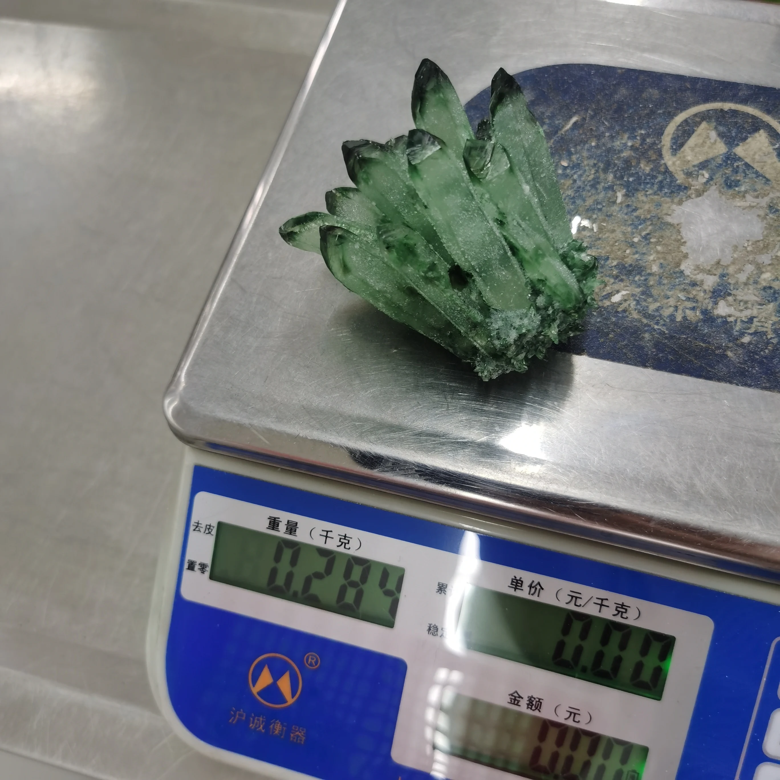 Wholesale Natural Healing Quartz Green Phantom Quartz Cluster Raw Crystal Cluster For Home Decor Gift