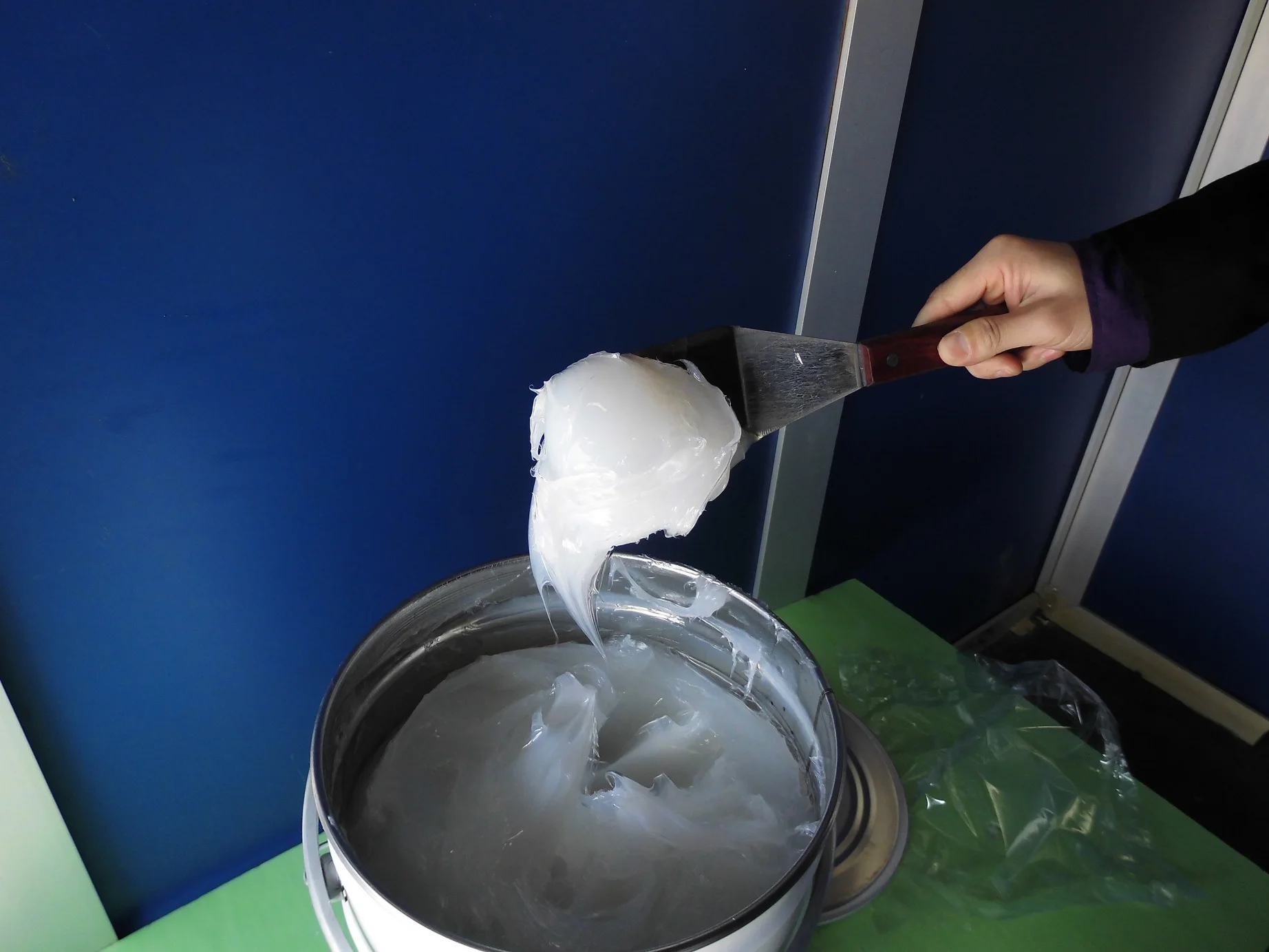 SOLLYD Flocking silicone rubber ink for screen printing textile on Lycra fabric underwear with elasticity fastness