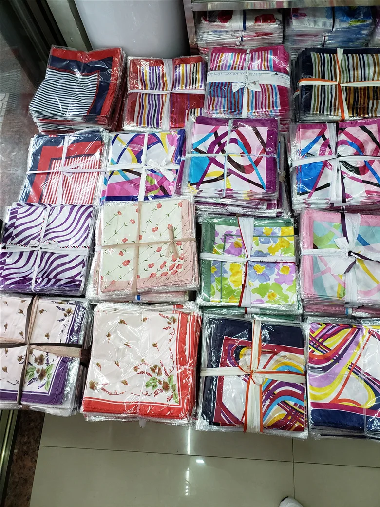 50x50 cm New Arrival Hot Selling Small Square Scarf Silk Satin Custom Handmade Gifts Ladies Korean Small Silk Scarf