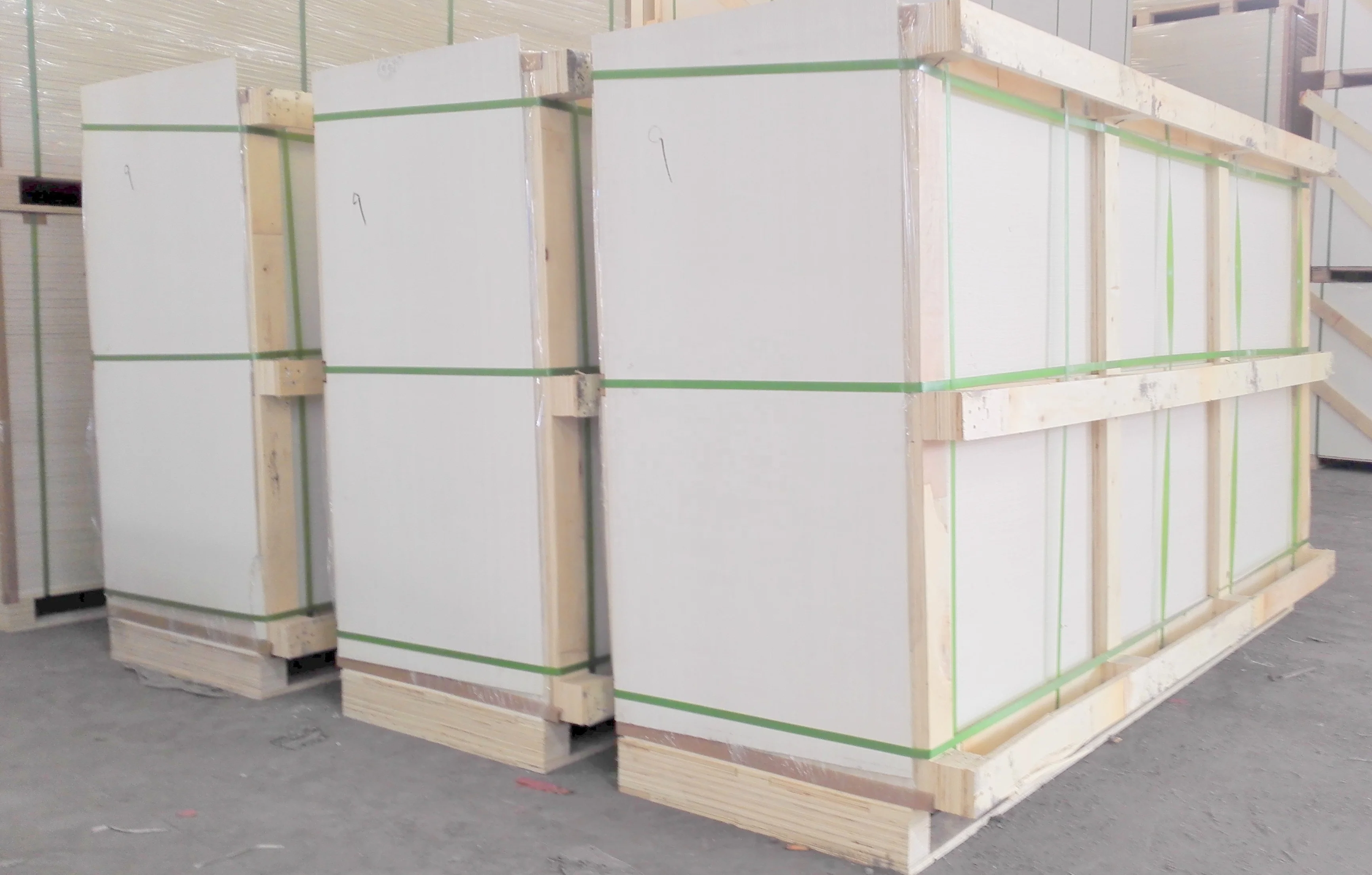 8mm Green Material Glass Magnesium Oxide Sulfate MGSO4 MGO board for Wall Lining