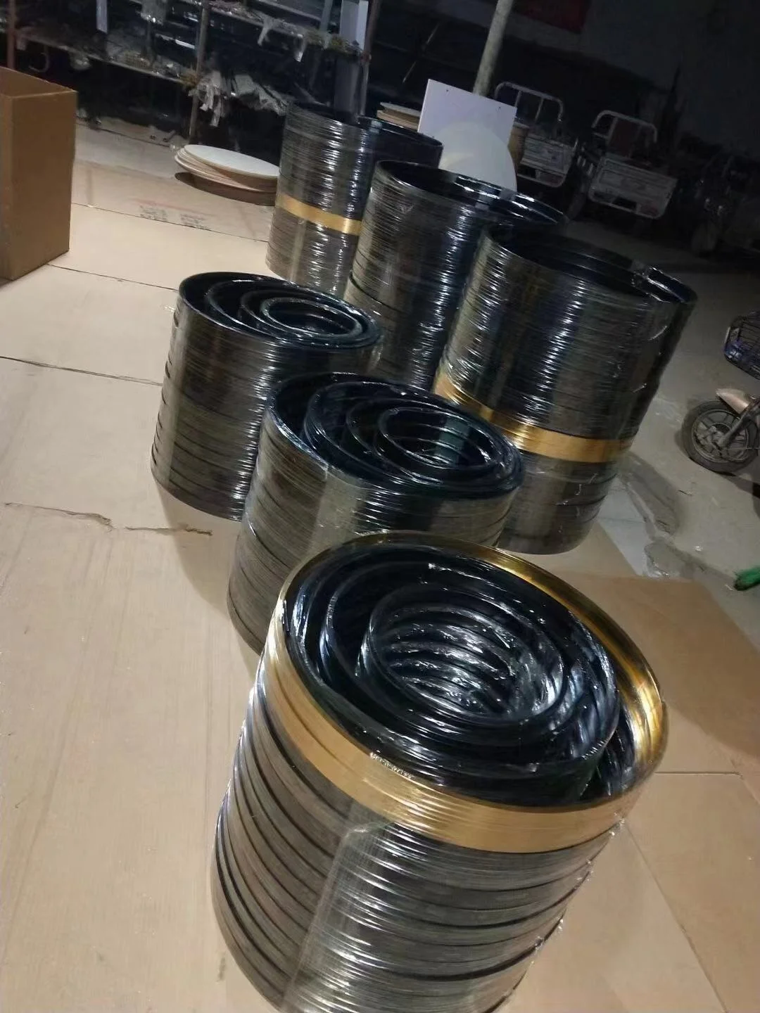 Custom Hot Sale Good Quality Mirror Frame Gold Luxury Aluminium Frame for Mirror Round Oval Hexagon Octagon