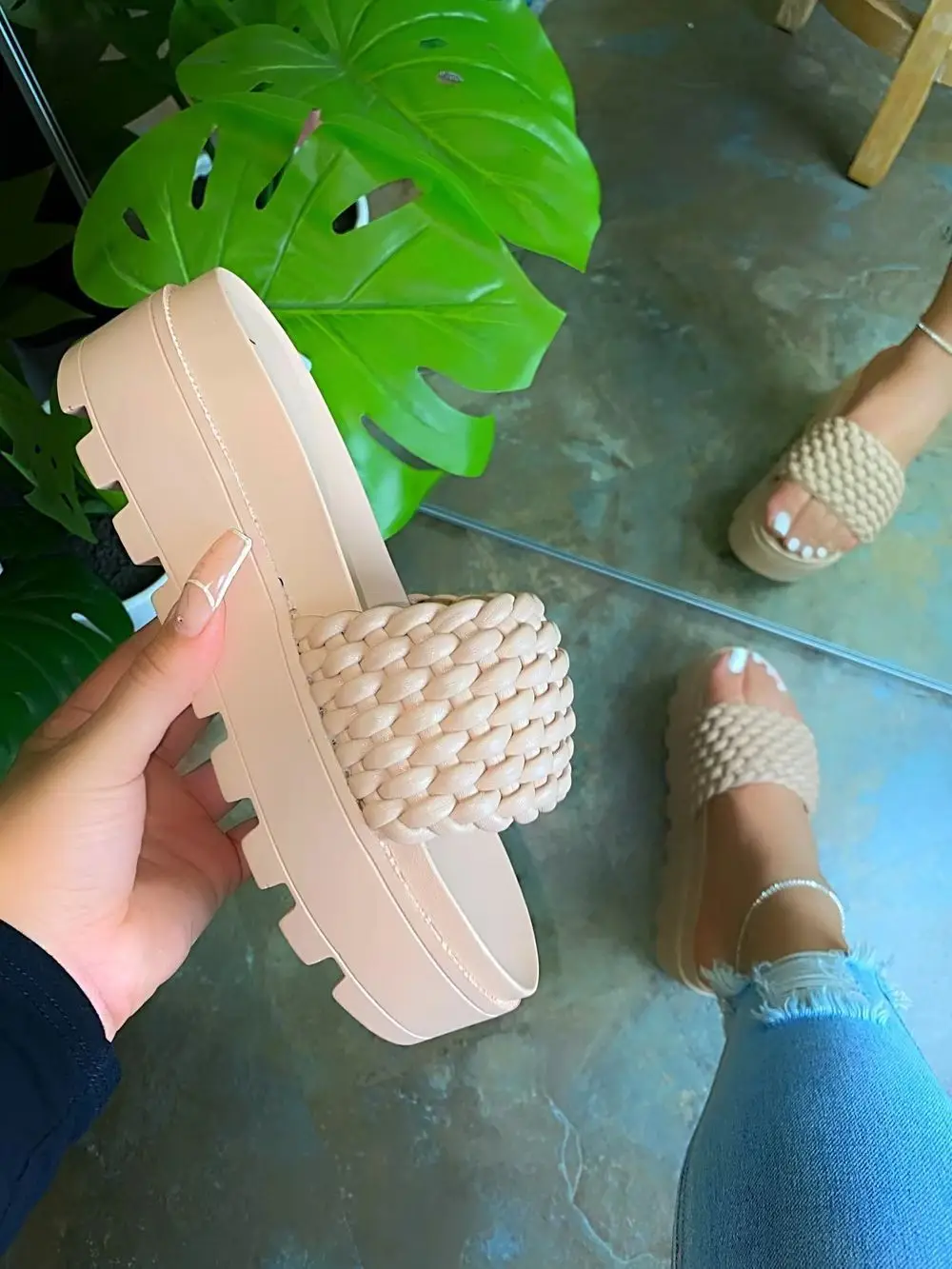 
2021 new summer solid color slippers increase woven shoes platform women sandals 