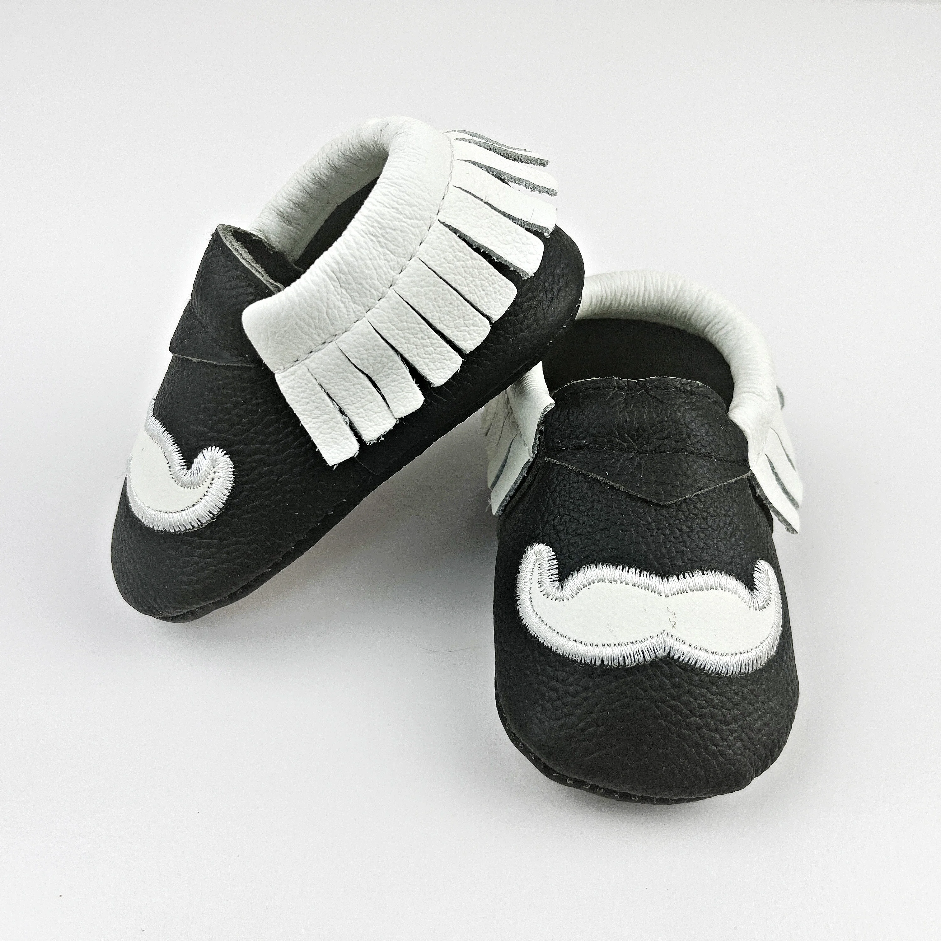 Bede Wholesale black cute beard pattern styling fringe leather outdoor soft comfortable baby walking shoes