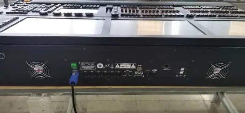 Three Full-View Touch Screen DMX Lighting Controller Stage Light Console With Motorized Faders