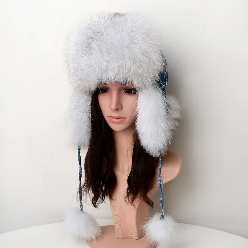 
New Fox Hair Hat Female Winter Thickening Heating Leifeng Hat Ear Protector Fox hair warm hat Ski Thicken to keep warm 