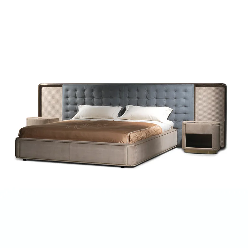 Italian light luxury high-end villa master bedroom leather double King Size  bed