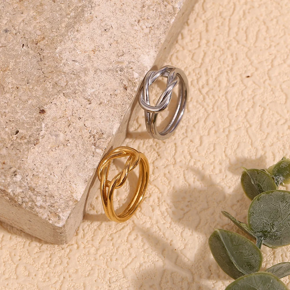 Minimalist Twisted Couple Ring 18K Gold Stainless Steel Luxury Jewelry Double Tie Ring For Women