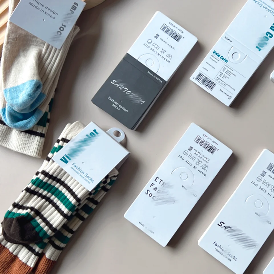Fashional Paper Socks Sock Label Hang Tags With Your Own Design And Label Size Garment Hang Tag