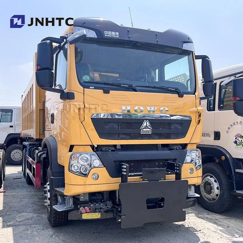 Sinotruk Howo 6X4  400HP 300L Road Snow Sweeper Truck For Sale