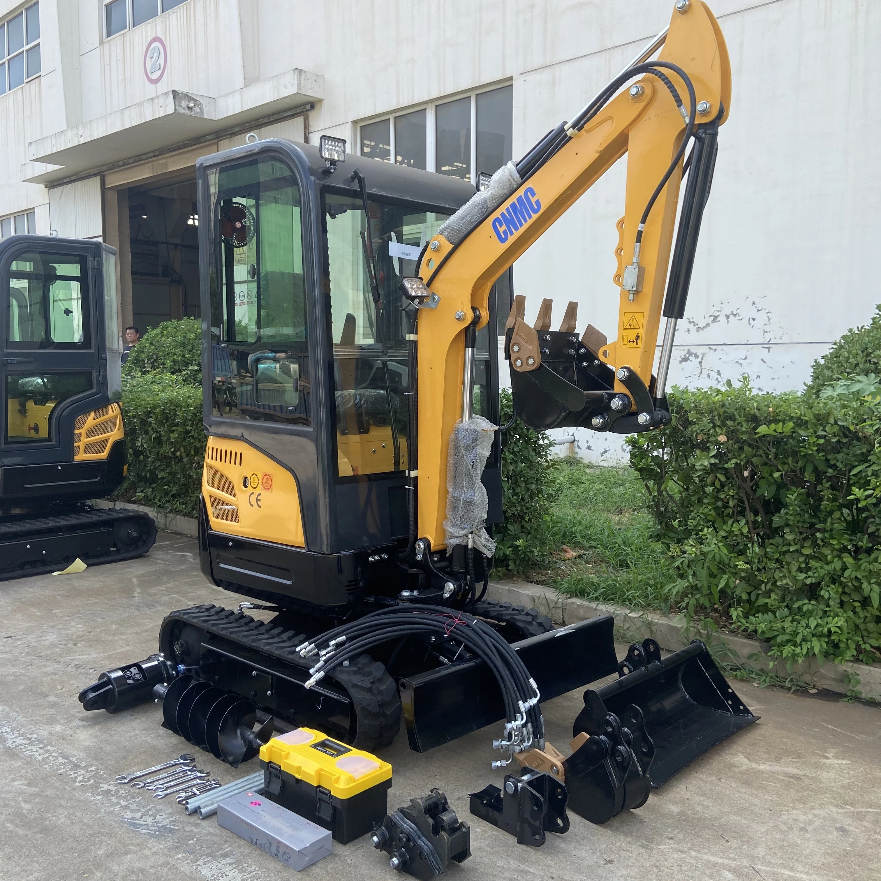 FREE SHIPPING! Original Manufacturer CE/EPA/EURO 5 0.8T 1.2T 1.8T  Kubota Engine small digger  mini excavator