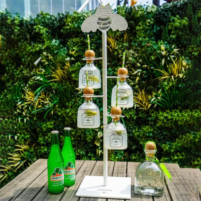 Wholesale Custom New Design sliver cheap four Tequila Bottle Display metal Stand
