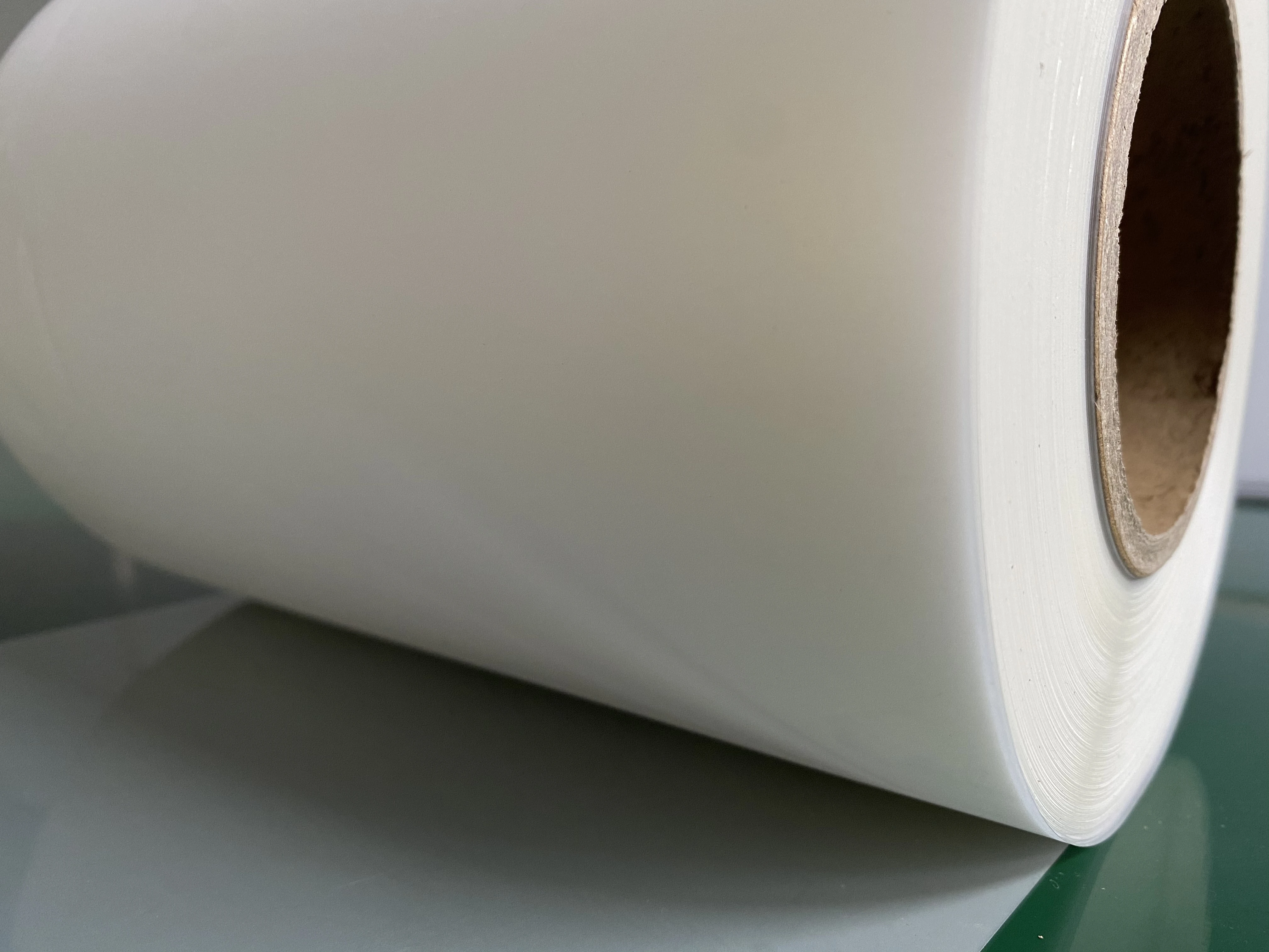 factory price a3 size 60cm dtf film heat dtf transfer pet printing materials dtf roll for t-shirts