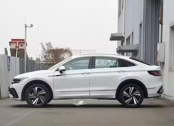 Low Price For Volkswagen Tiguan X  facelift 330TSI two-wheel drive Gasoline Car Hot Sale From China