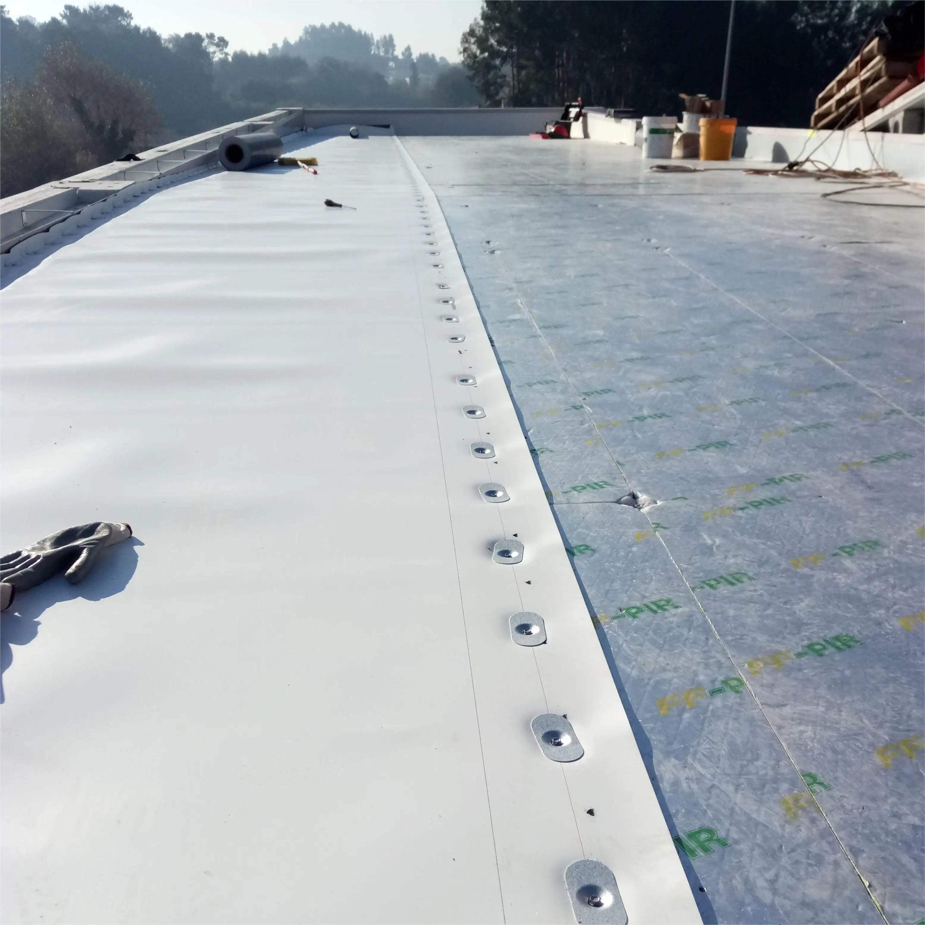XINC 1.5Mm TPO Roof Waterproofing Membrane Waterproofing For Roof
