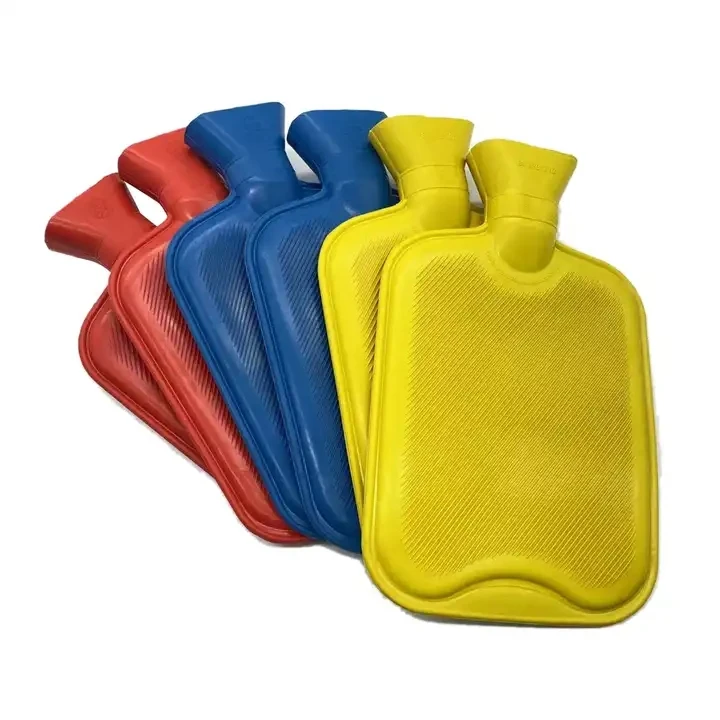 BS High Quality Hot Sale Portable  Rubber Hot Water Bag 2000ml Water Filling Hot Water Bottle With Cover