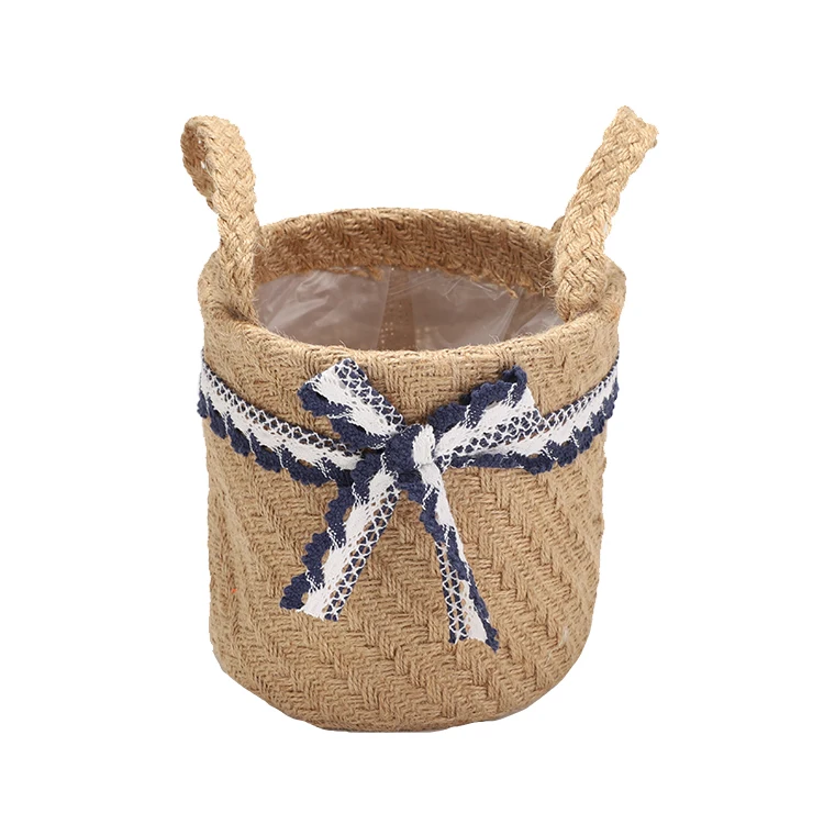 OEM ODM Hand-woven Crafts Linen Lace Edge Plastic Lining Large Storage Baskets