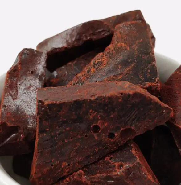 Xue Jie Pure dragon blood red resin as varnish, incense, dye