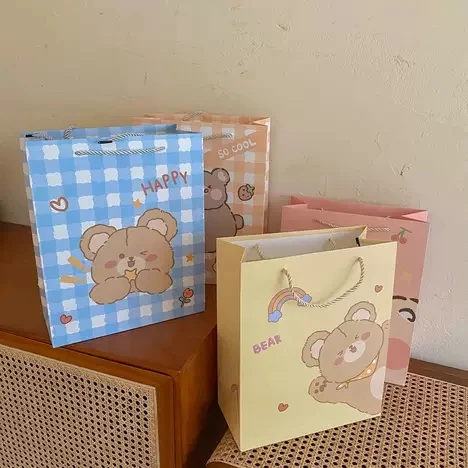 customized kraft paper bag shopping paper bag printed for clothing packing with customer logo