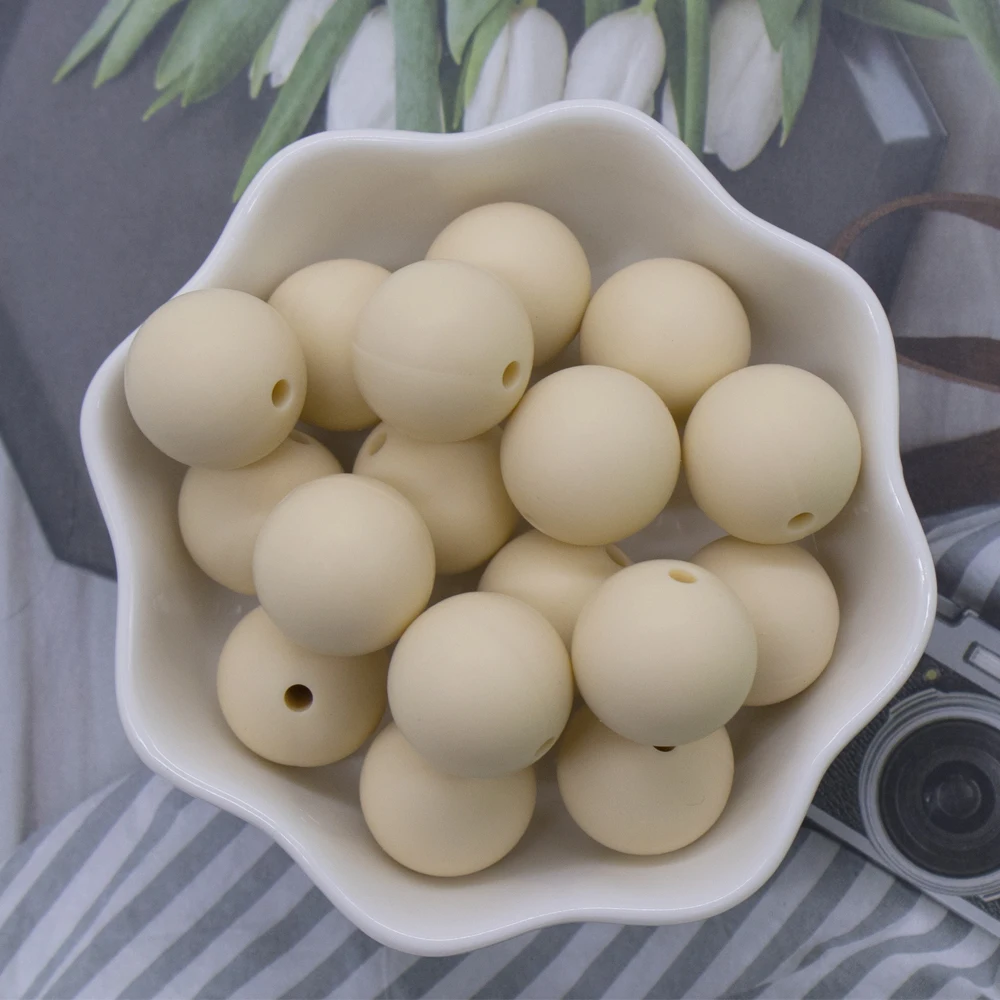 Factory Price food grade 9mm 12mm 15mm 20mm round shaped soft silicone baby teething beads