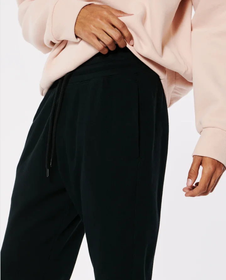 Wholesale Custom Streetwear Long Sport Wearing  Elastic Waistband  Pants With Pockets Black Stacked Jogger Man