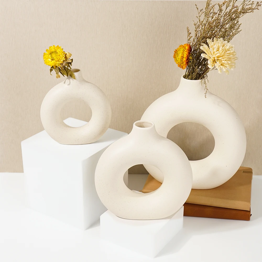 Factory Direct Can Be Customized Creative Simple Style Ceramic Vases Suitable for Gifts and Holidays Home Decoration