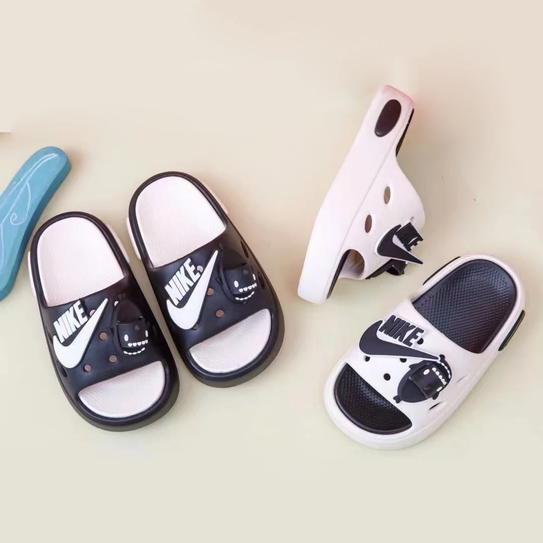 Летние новые детские тапочки домашние противоскользящие повседневные резиновые для детей пляжные сандалии сабо и мюли