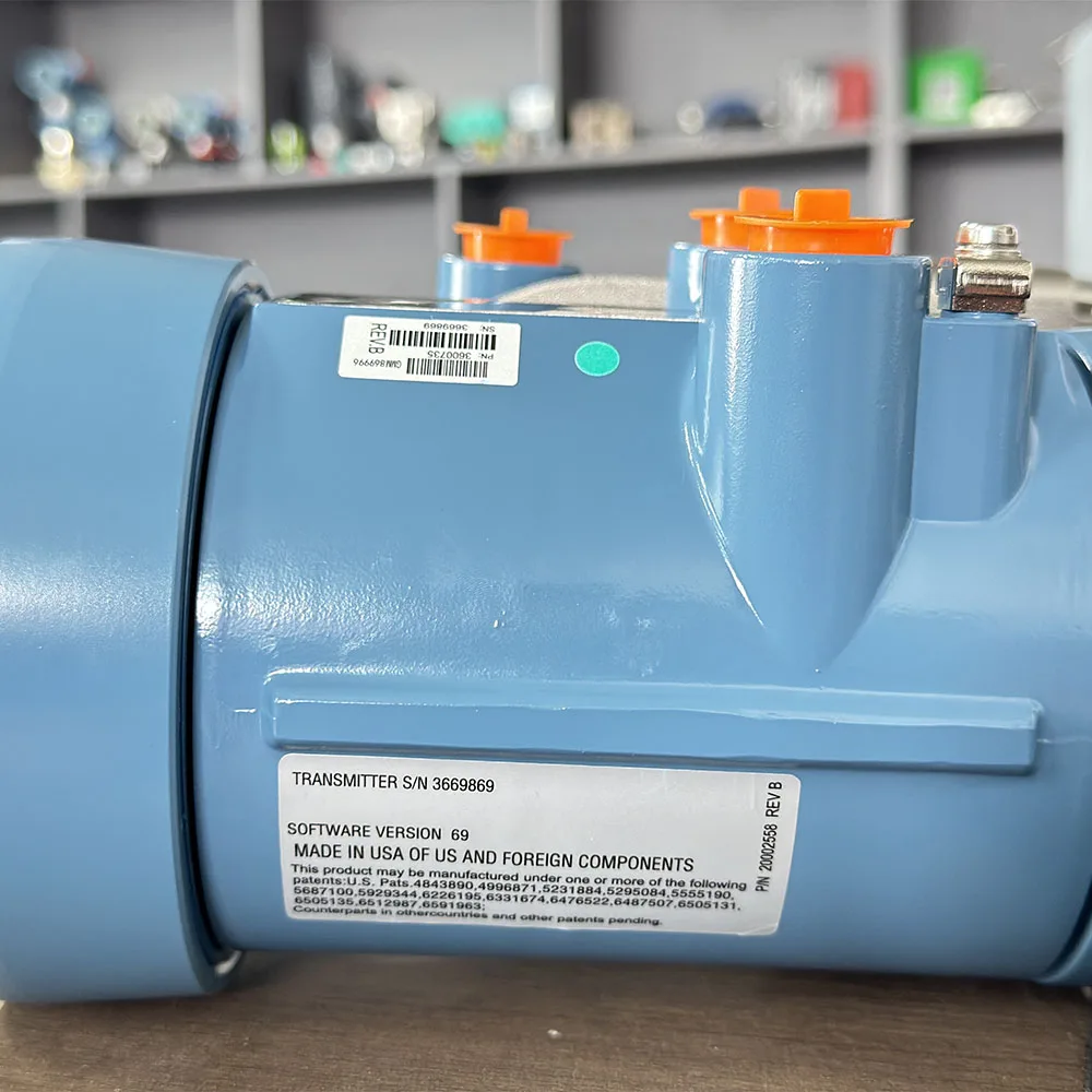 Оригинальный и низкая цена Emerson Rosemount-2700R Micro Motion Mass Flow передатчик 2700R11BBUEZZZ
