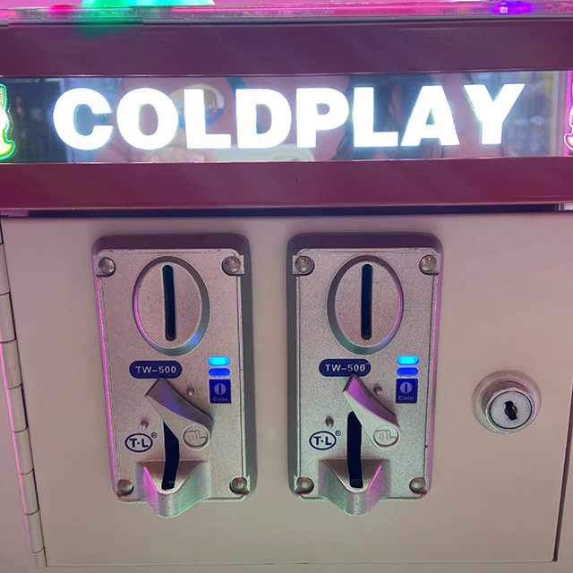 Coin Operated Golden Key Master Prize Vending Game Machine With Bill Acceptor For Sale
